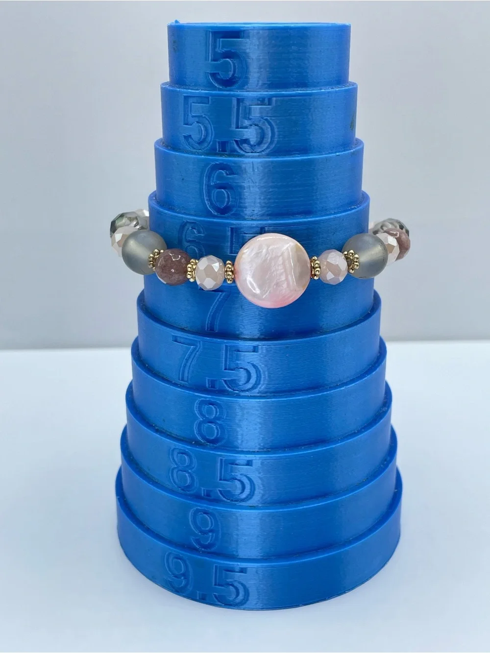 Gold Tone Quartz Mother of Pearl Crystal Glass Beaded Stretch Bracelet Pink
